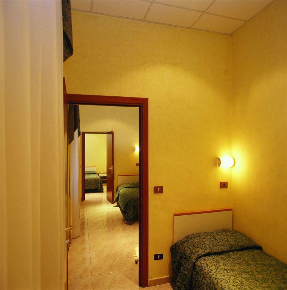 Hotel Oriente Rom Eksteriør billede